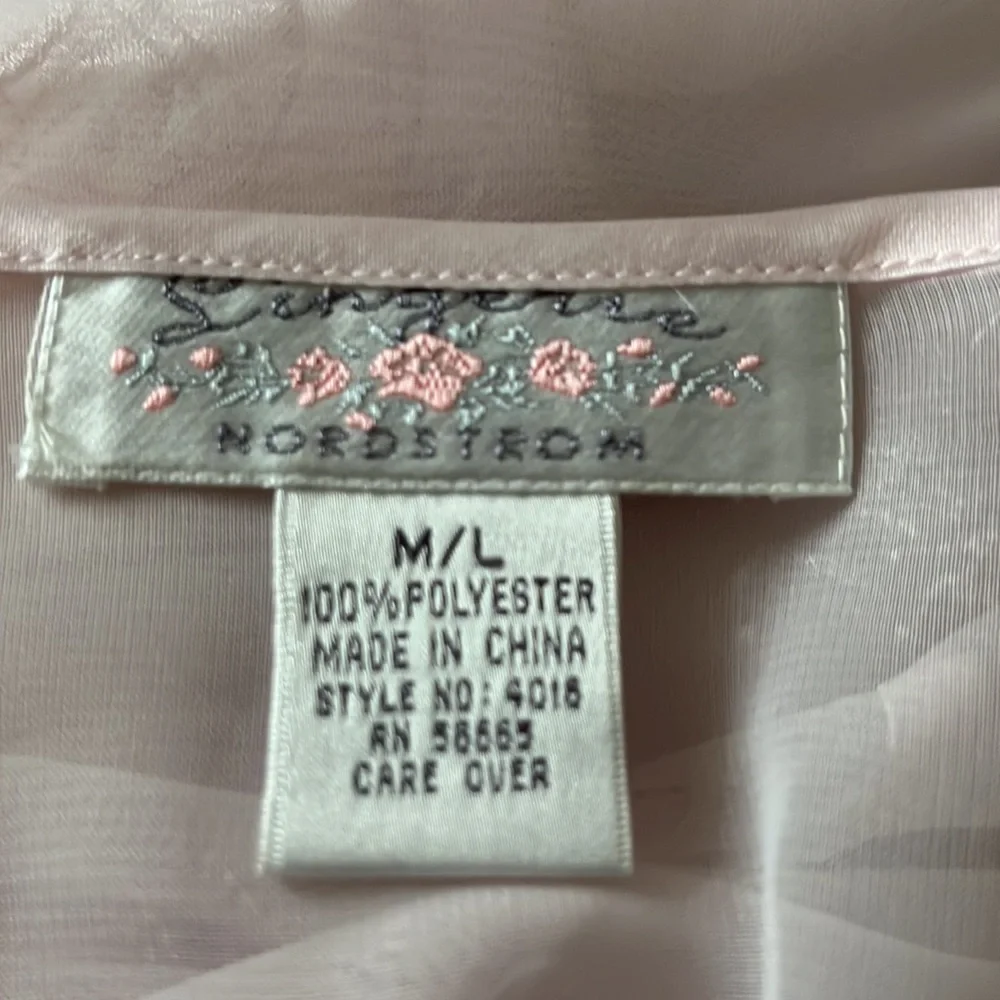 Vintage Soft Pink Sheer Robe - Picture 7 of 8
